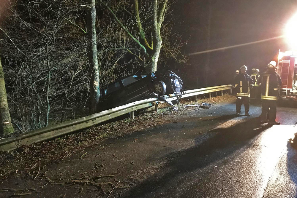 Zwei Verkehrsunfälle im Ihnetal