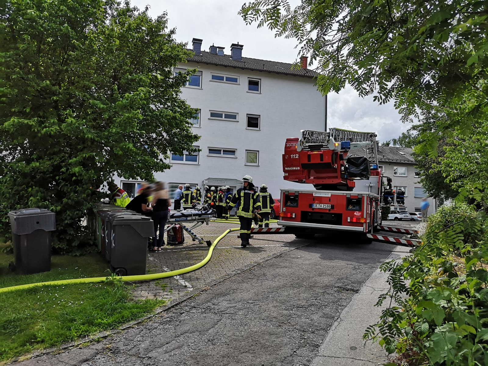 Kellerbrand in Mehrfamilienhaus